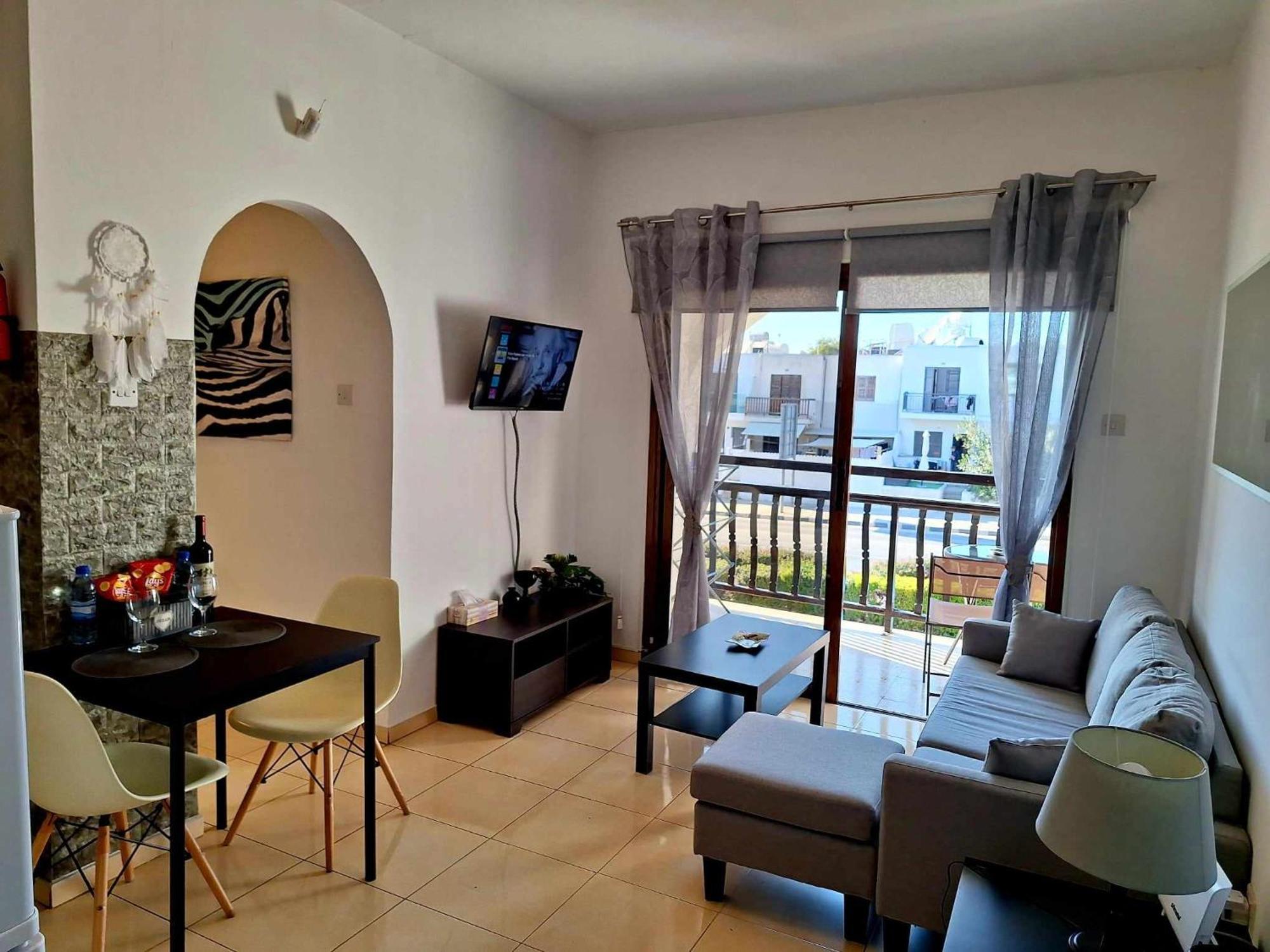 Kato Paphos Apt 400M To The Beach Phòng bức ảnh
